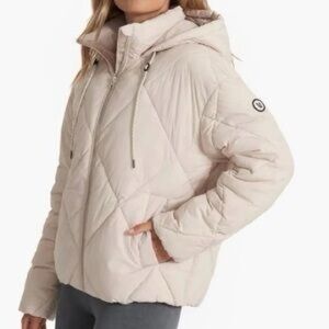 Vuori decompression jacket NWT